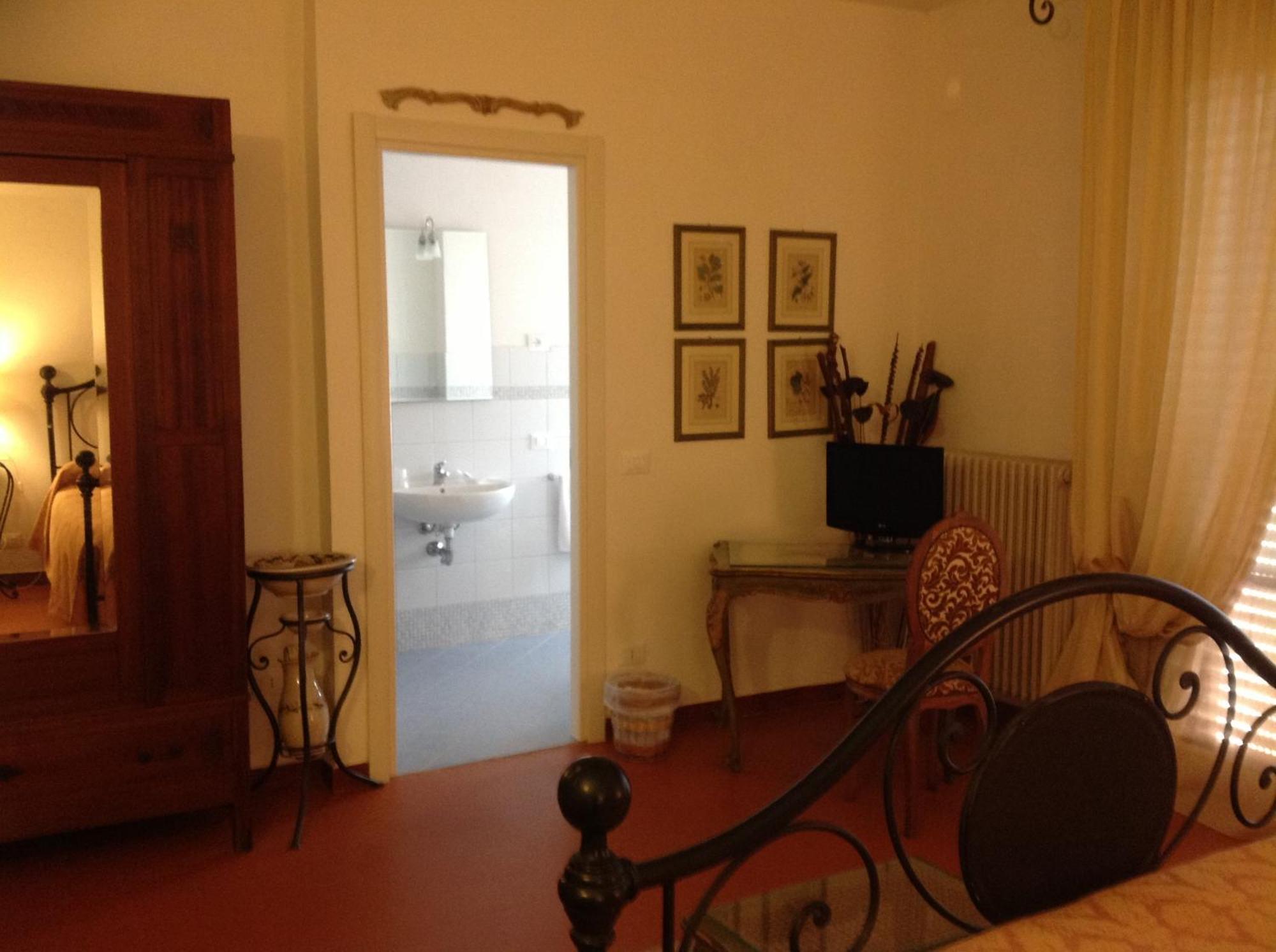 Hotel Cisanello House Pisa Esterno foto