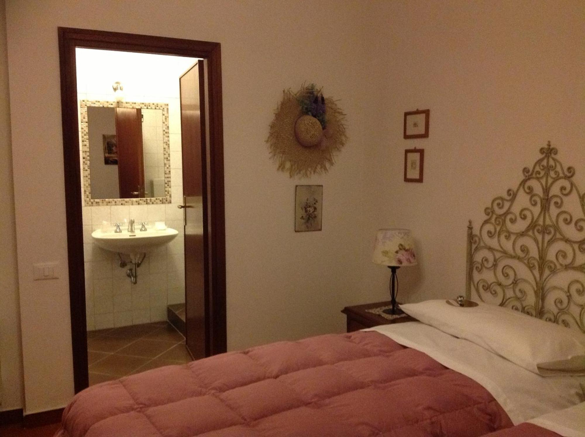 Hotel Cisanello House Pisa Esterno foto