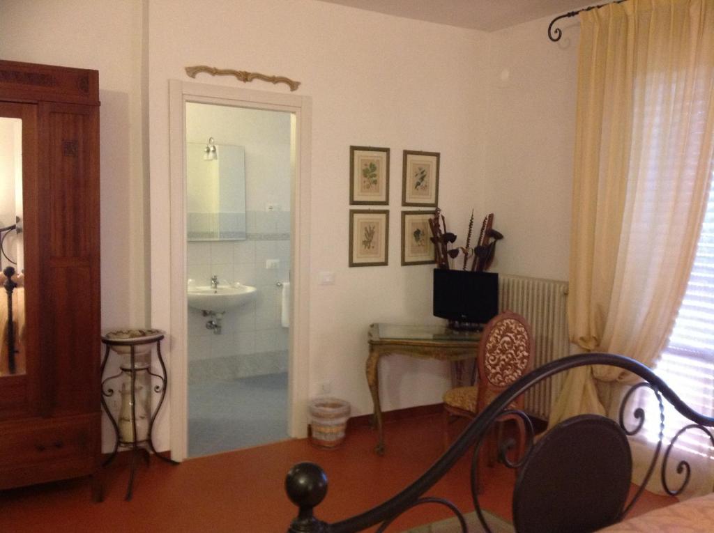 Hotel Cisanello House Pisa Esterno foto